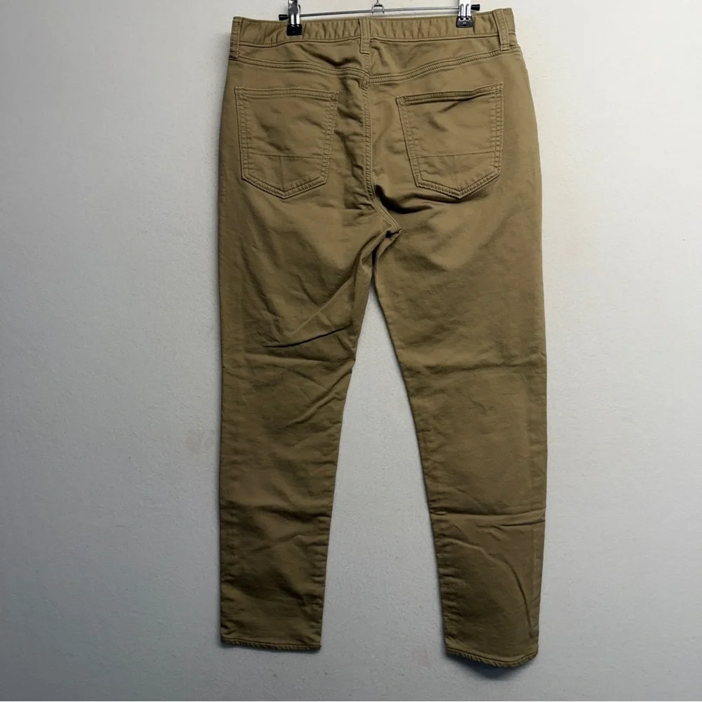 Banana Republic travel Jean 32x32 athletic fit‎ tan men’s